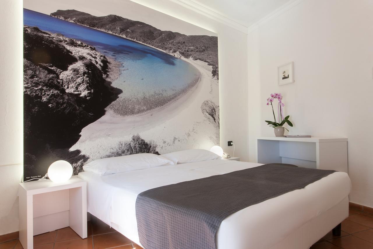 Hotel Barracuda Марина ди Кампо Екстериор снимка